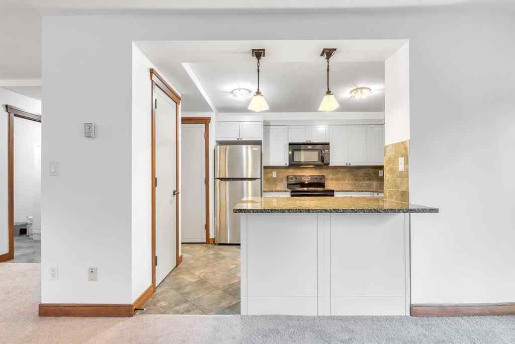 MLS® A2234697 - Unit #209 315 50 Avenue SW in Windsor Park Calgary, Residential