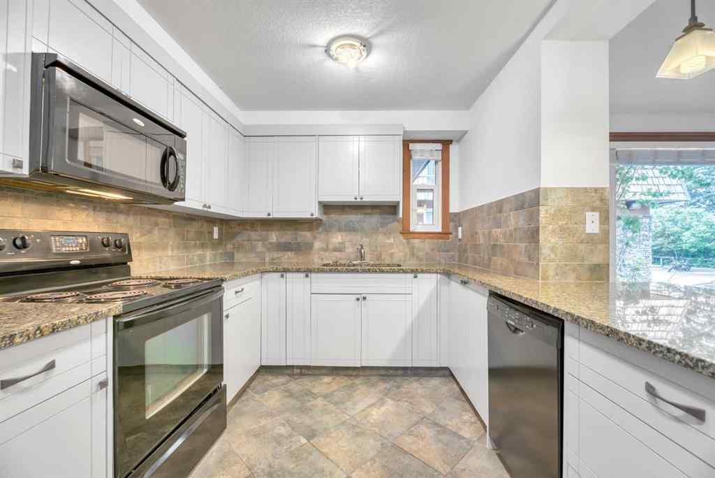 MLS® A2234697 - Unit #209 315 50 Avenue SW in Windsor Park Calgary, Residential