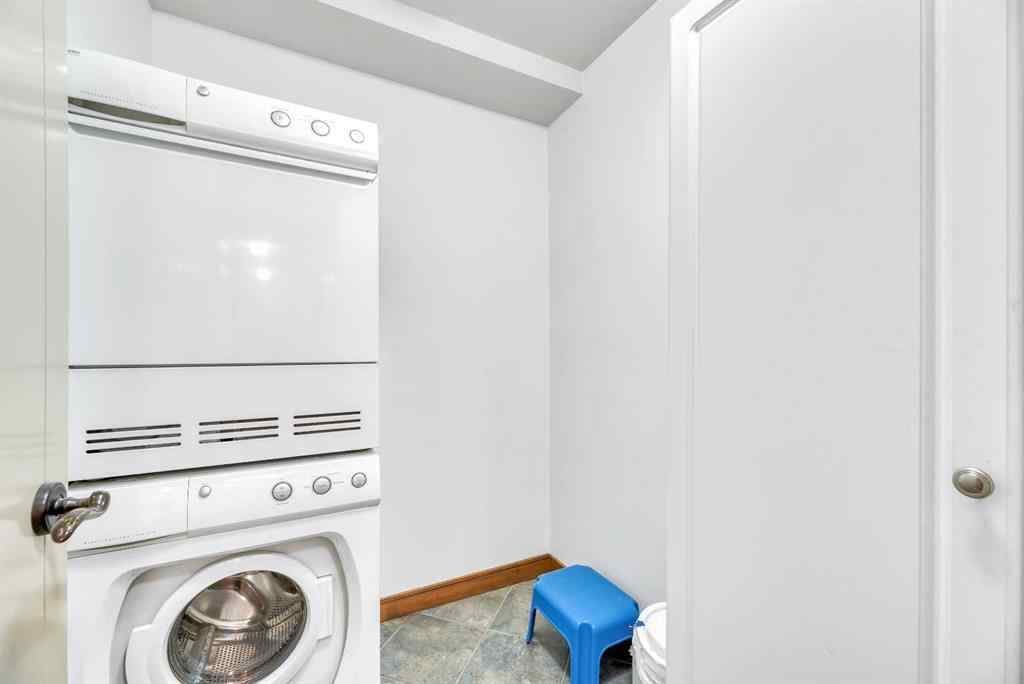 MLS® A2234697 - Unit #209 315 50 Avenue SW in Windsor Park Calgary, Residential