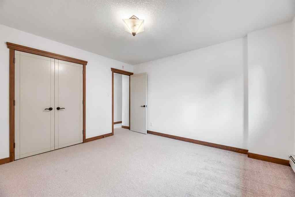 MLS® A2234697 - Unit #209 315 50 Avenue SW in Windsor Park Calgary, Residential