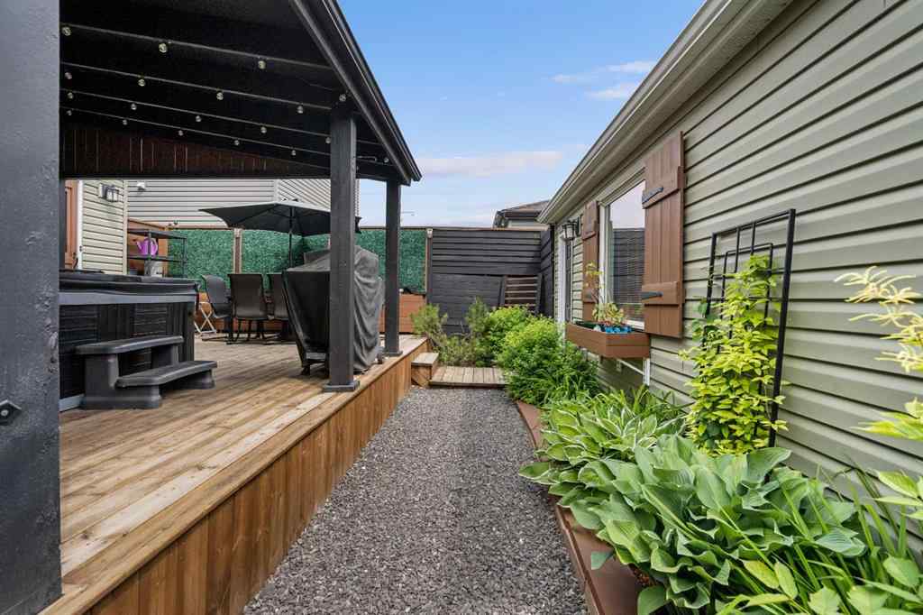 MLS® A2234699 - 80 Legacy Crescent SE in Legacy Calgary, Residential