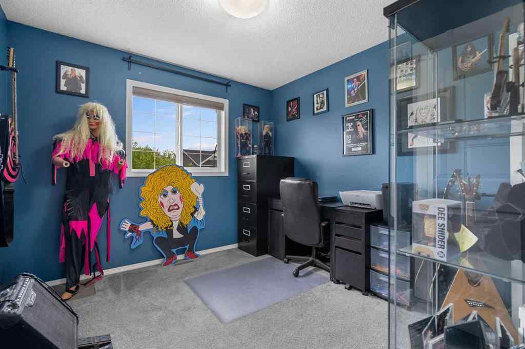 MLS® A2234699 - 80 Legacy Crescent SE in Legacy Calgary, Residential
