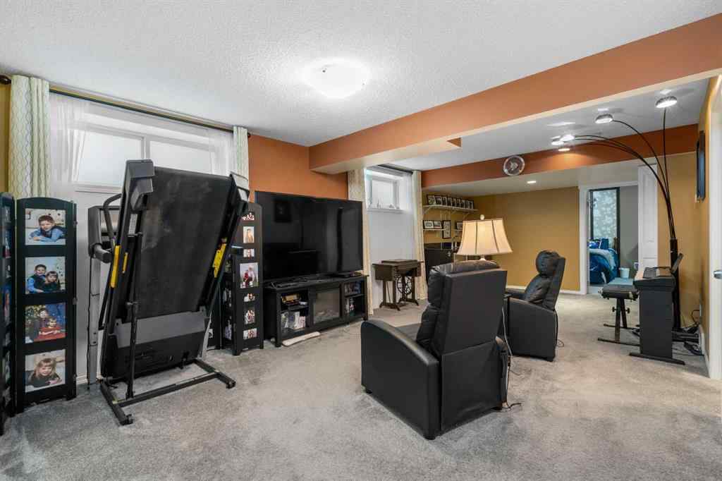 MLS® A2234699 - 80 Legacy Crescent SE in Legacy Calgary, Residential