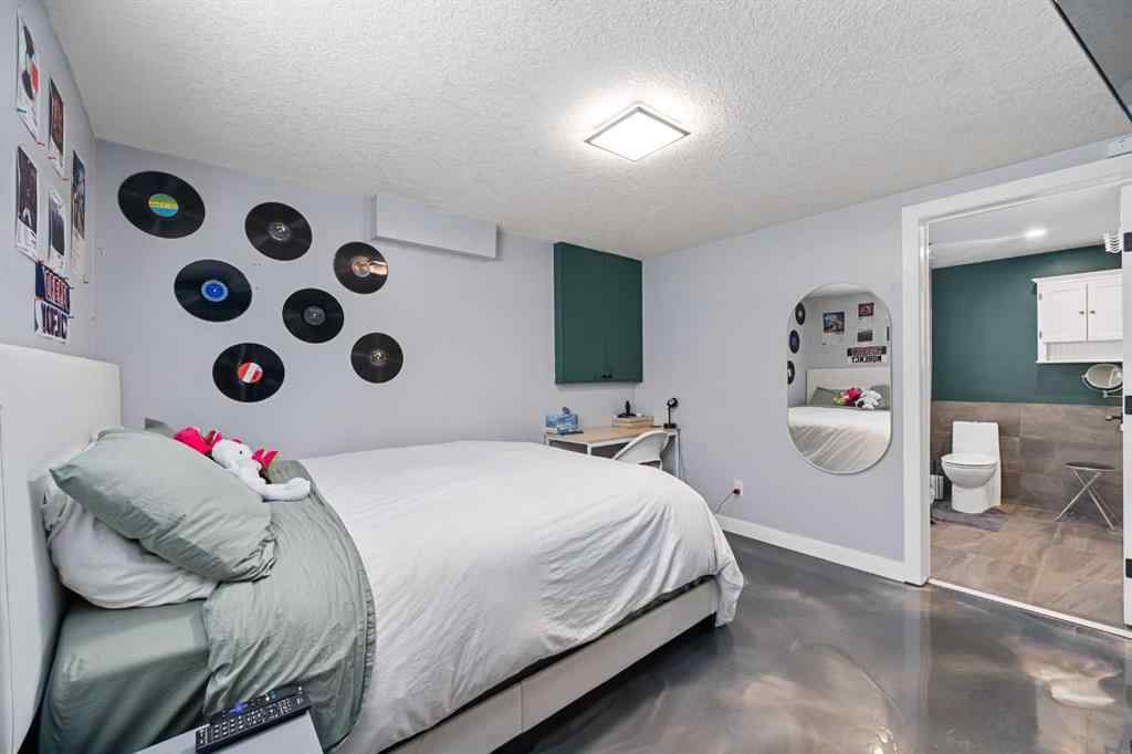 MLS® A2234703 - 80 Allandale Close SE in Acadia Calgary, Residential