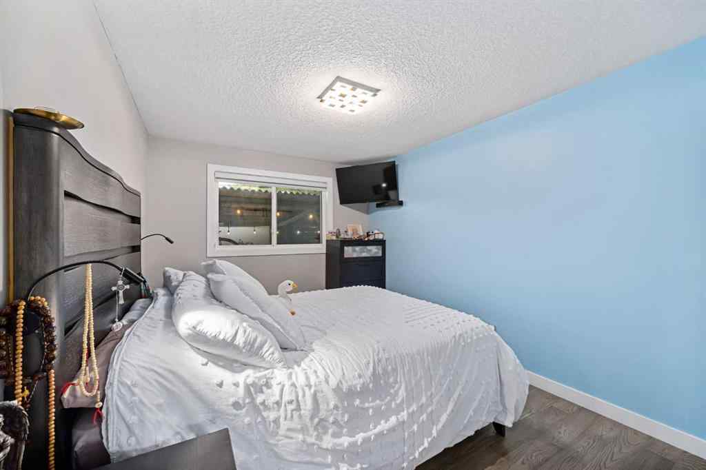 MLS® A2234703 - 80 Allandale Close SE in Acadia Calgary, Residential
