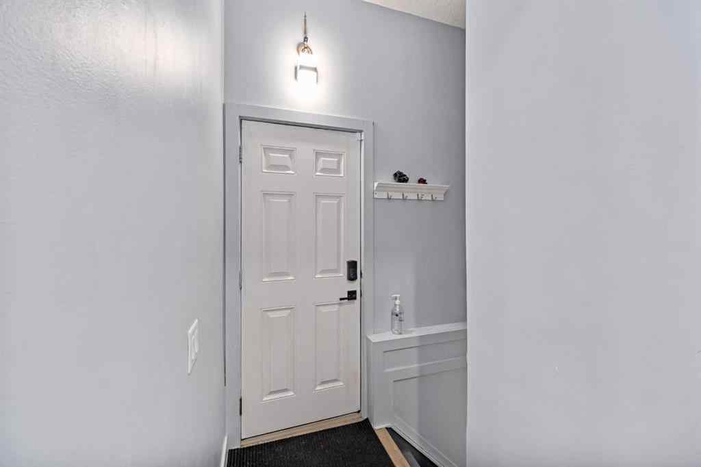 MLS® A2234703 - 80 Allandale Close SE in Acadia Calgary, Residential