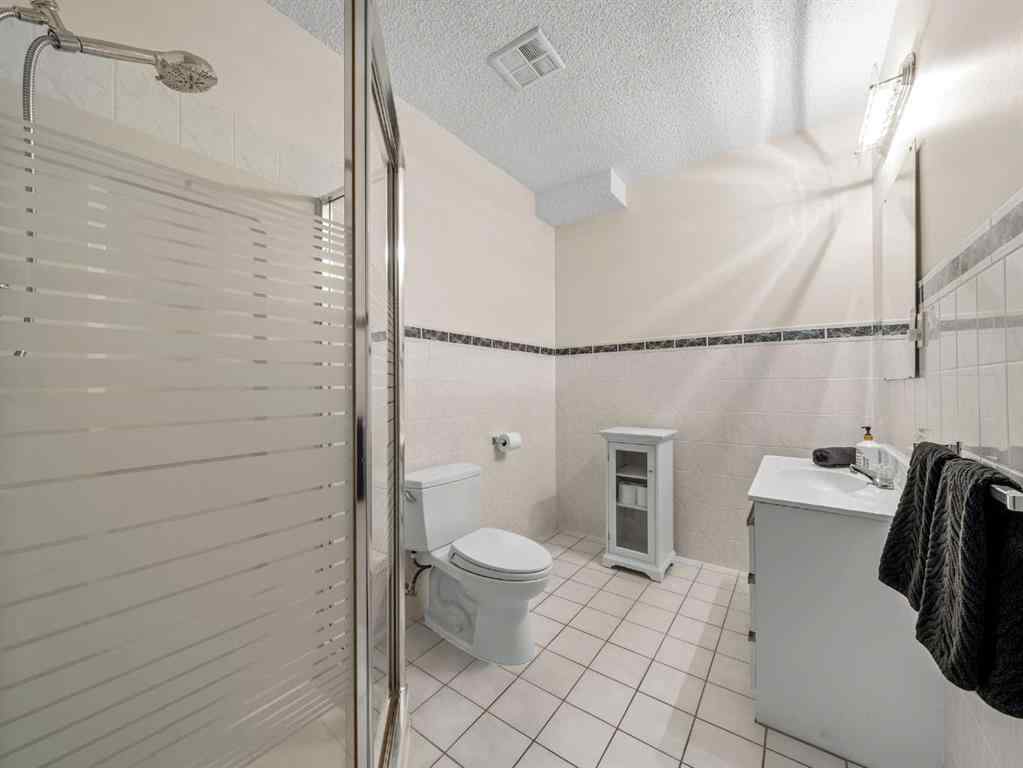 MLS® A2234735 - 146 Edgeview Road NW in Edgemont Calgary, Residential