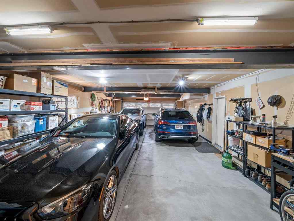 MLS® A2234735 - 146 Edgeview Road NW in Edgemont Calgary, Residential