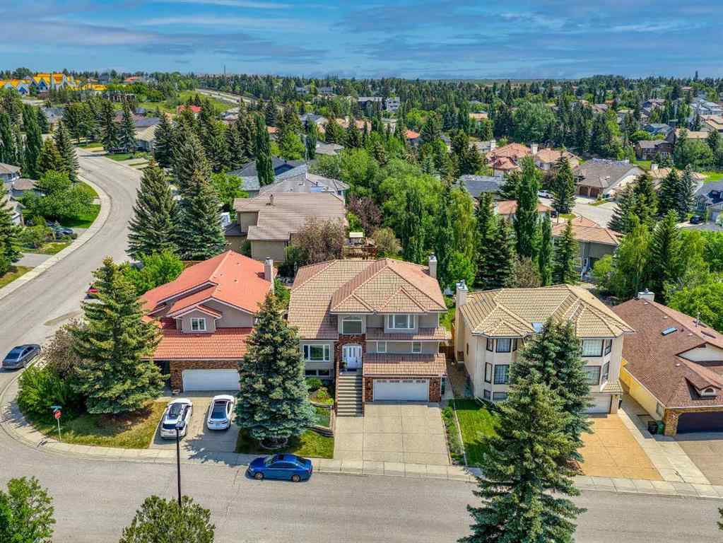 MLS® A2234735 - 146 Edgeview Road NW in Edgemont Calgary, Residential