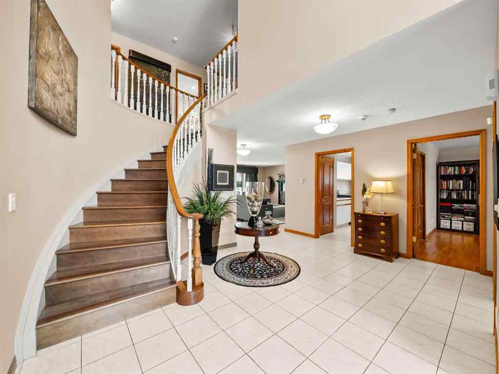MLS® A2234735 - 146 Edgeview Road NW in Edgemont Calgary, Residential