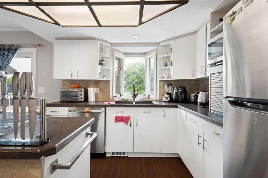 MLS® A2234737 - 2505 14 Avenue SE in Albert Park/Radisson Heights Calgary, Residential