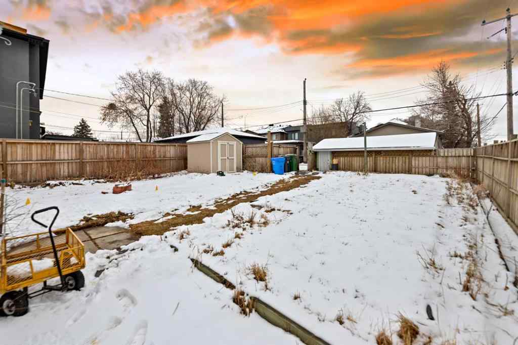 MLS® A2234750 - 2214 4 Street NW in Mount Pleasant Calgary, Residential