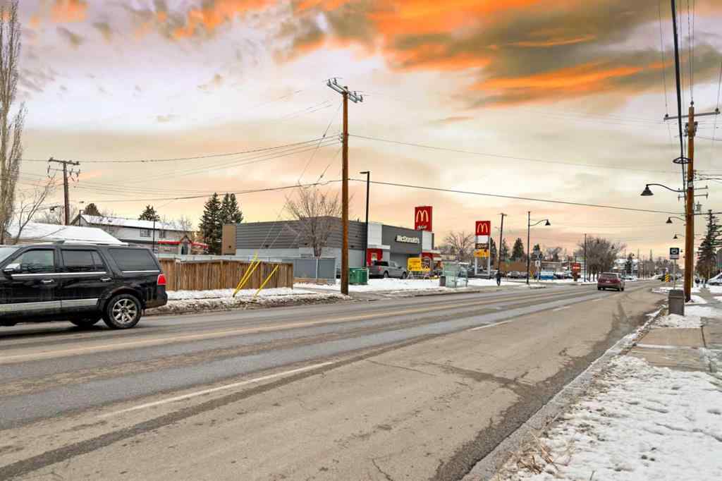 MLS® A2234750 - 2214 4 Street NW in Mount Pleasant Calgary, Residential