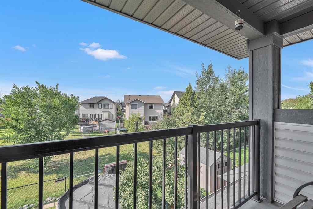 MLS® A2234754 - 116 Seagreen Link  in Rainbow Falls Chestermere, Residential