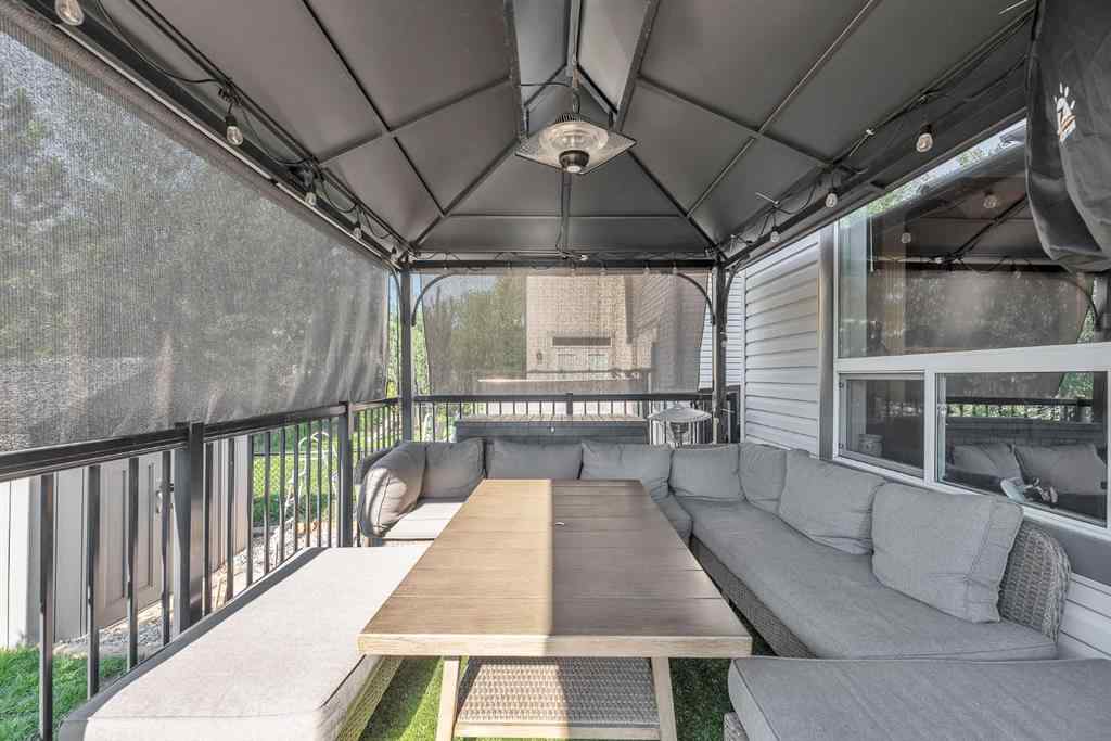 MLS® A2234754 - 116 Seagreen Link  in Rainbow Falls Chestermere, Residential
