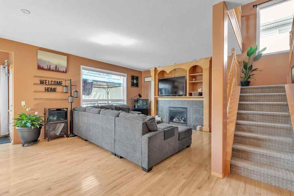 MLS® A2234754 - 116 Seagreen Link  in Rainbow Falls Chestermere, Residential