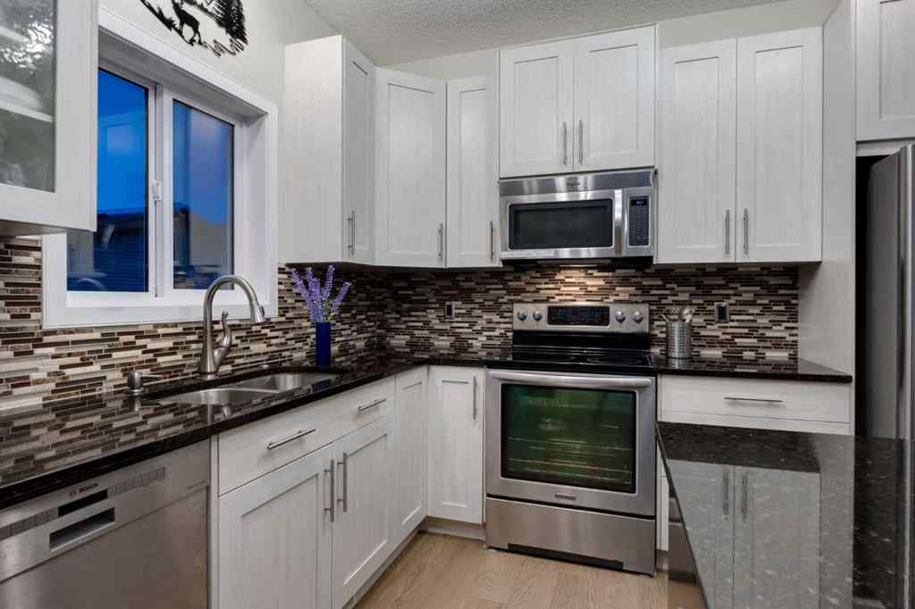 MLS® A2234765 - 162 WALDEN Crescent SE in Walden Calgary, Residential
