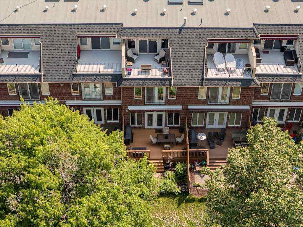 MLS® A2234768 - 2421 Erlton Street SW in Erlton Calgary, Residential