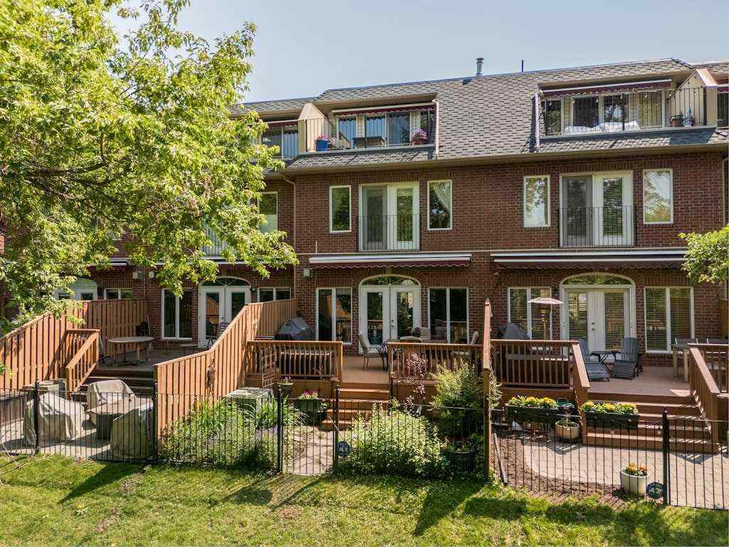 MLS® A2234768 - 2421 Erlton Street SW in Erlton Calgary, Residential