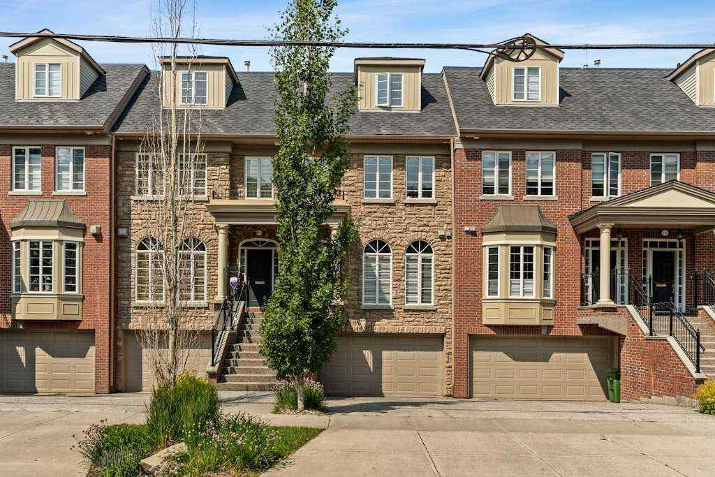 MLS® A2234768 - 2421 Erlton Street SW in Erlton Calgary, Residential