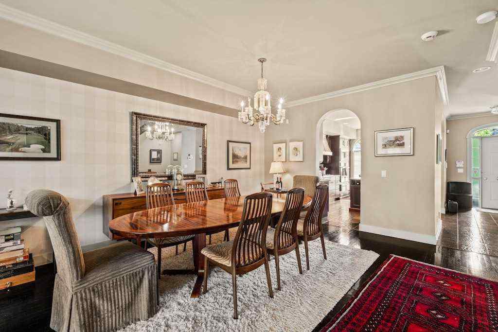MLS® A2234768 - 2421 Erlton Street SW in Erlton Calgary, Residential