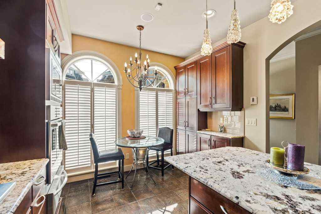 MLS® A2234768 - 2421 Erlton Street SW in Erlton Calgary, Residential
