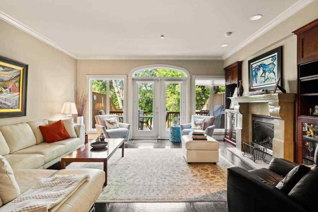MLS® A2234768 - 2421 Erlton Street SW in Erlton Calgary, Residential