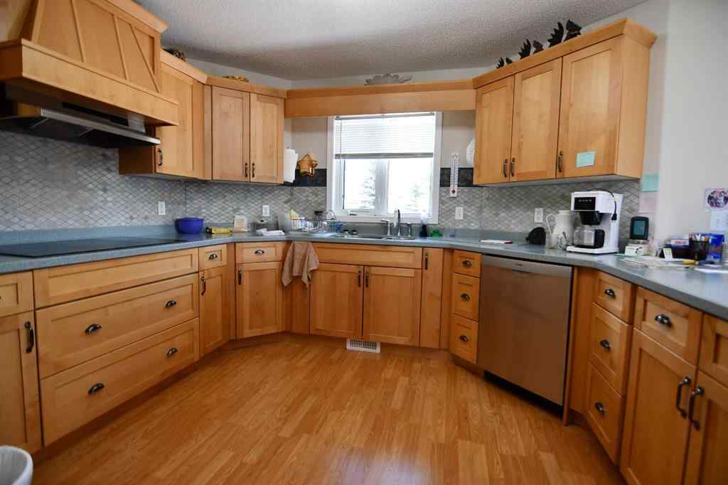 MLS® A2234769 - 415008 Range Road 82   in NONE Rural Provost No. 52, M.D. of, Residential