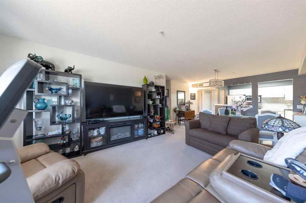 MLS® A2234782 - Unit #102 5116 49 Street  in Central Business District Lloydminster, Residential