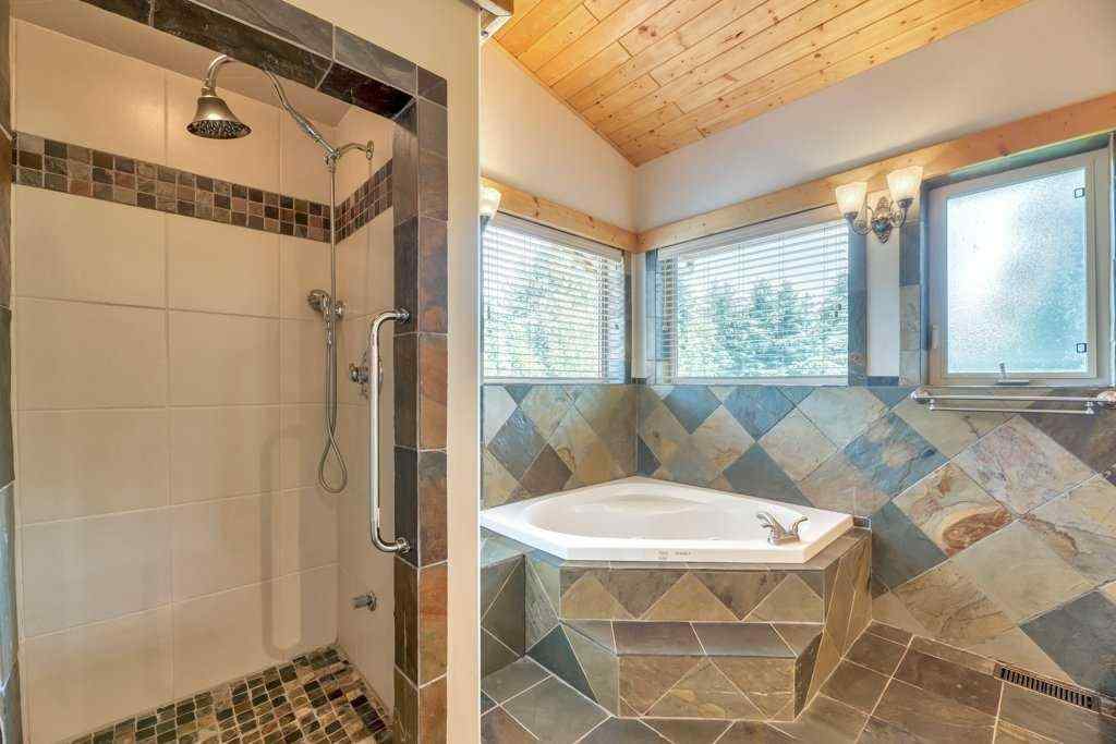 MLS® A2234797 - 764 East Chestermere Drive  in East Chestermere Chestermere, Residential