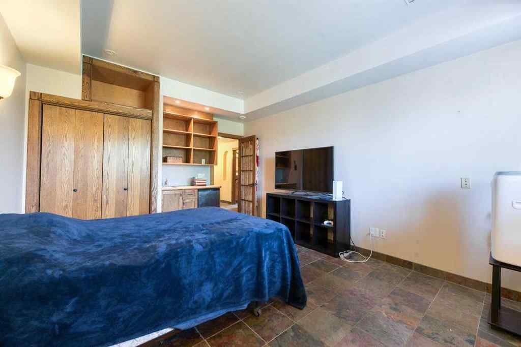 MLS® A2234797 - 764 East Chestermere Drive  in East Chestermere Chestermere, Residential