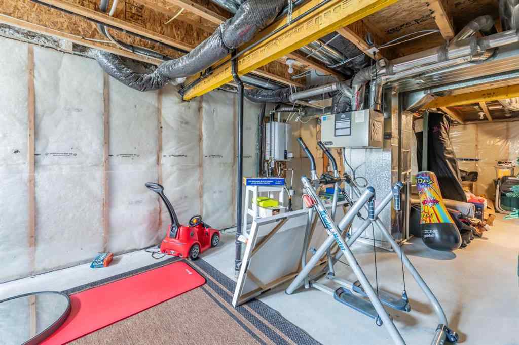 MLS® A2234812 - 70 Evanscrest Road NW in Evanston Calgary, Residential