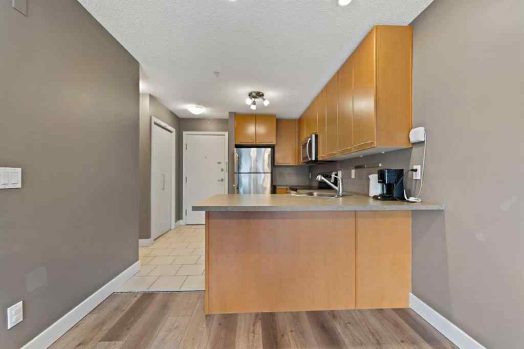 MLS® A2234817 - Unit #202 35 Richard Court SW in Lincoln Park Calgary, Residential