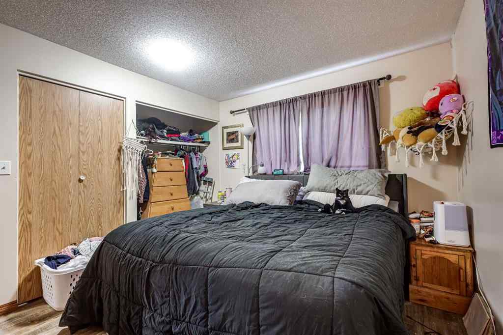 MLS® A2234823 - 77 EASTMAN Crescent  in Eastview Estates Red Deer, Residential