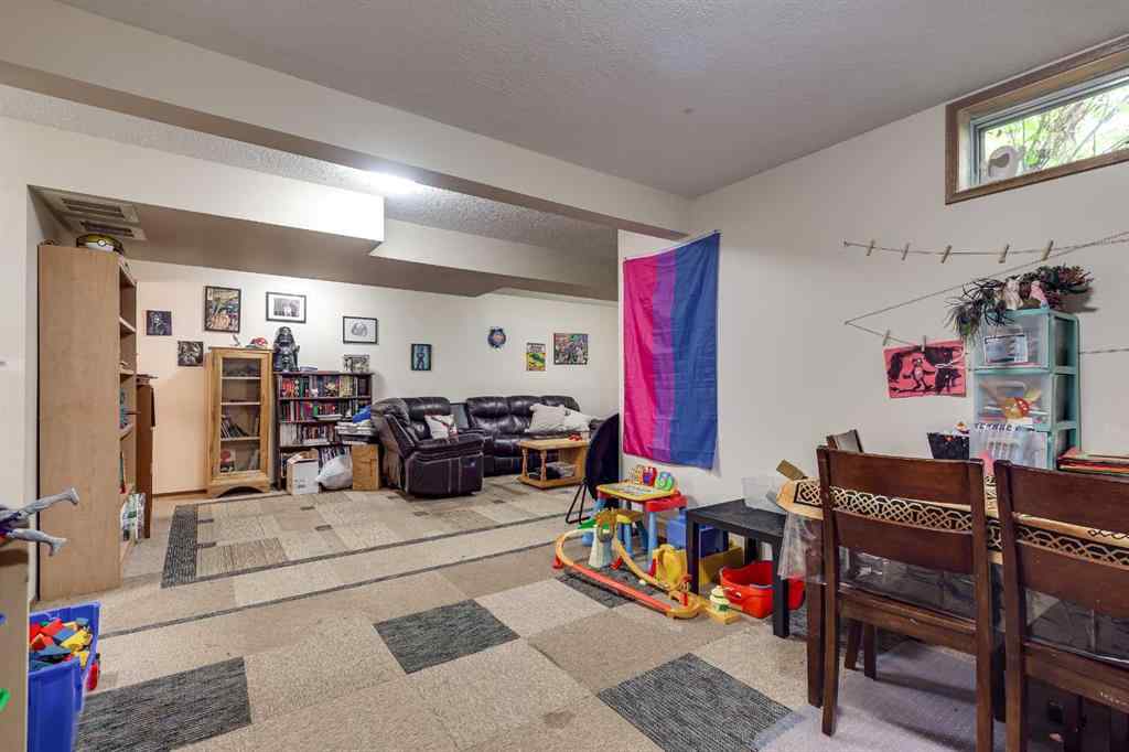 MLS® A2234823 - 77 EASTMAN Crescent  in Eastview Estates Red Deer, Residential