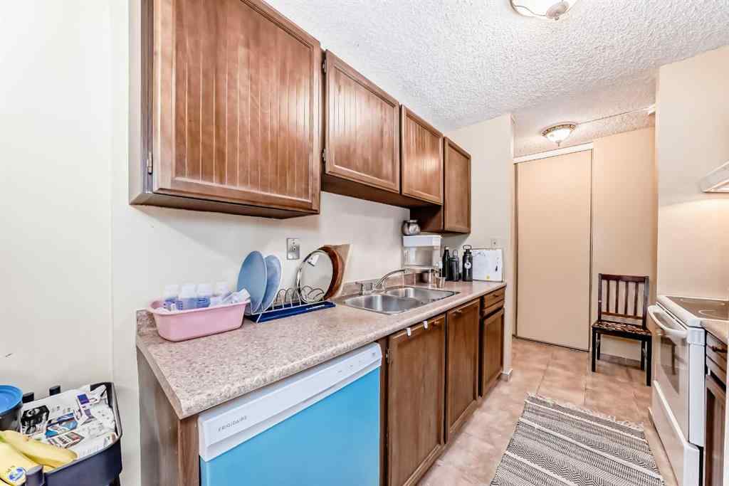 MLS® A2234829 - Unit #313 816 89 Avenue SW in Haysboro Calgary, Residential