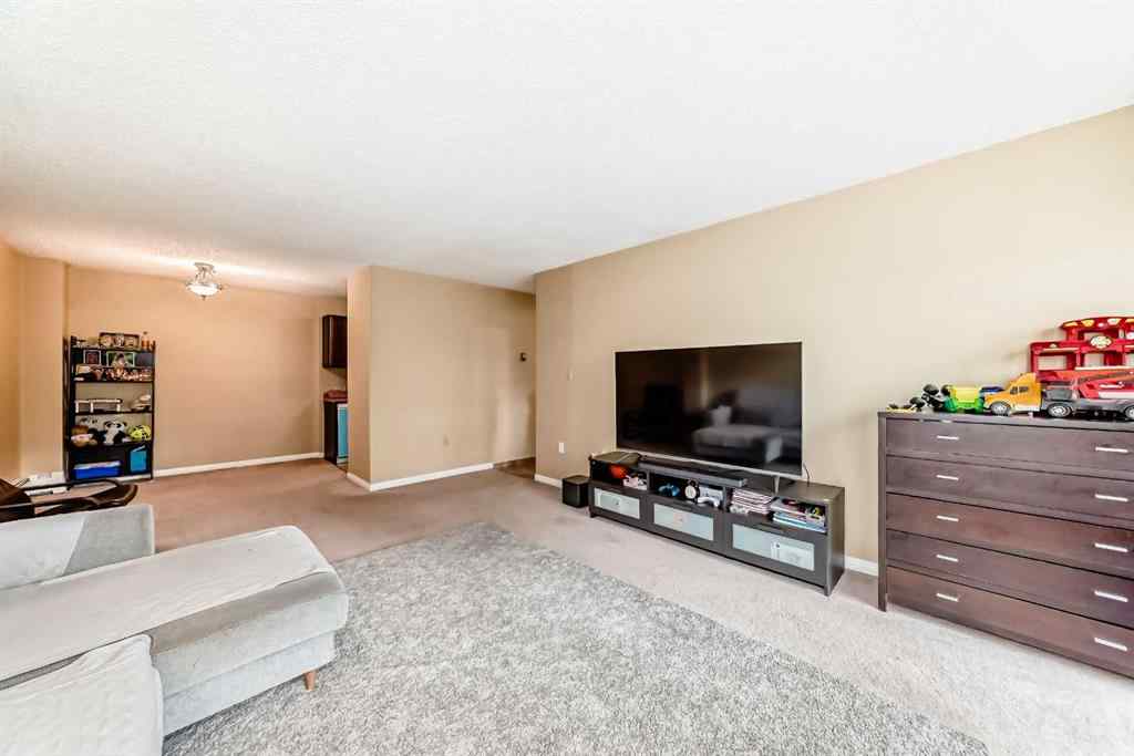 MLS® A2234829 - Unit #313 816 89 Avenue SW in Haysboro Calgary, Residential