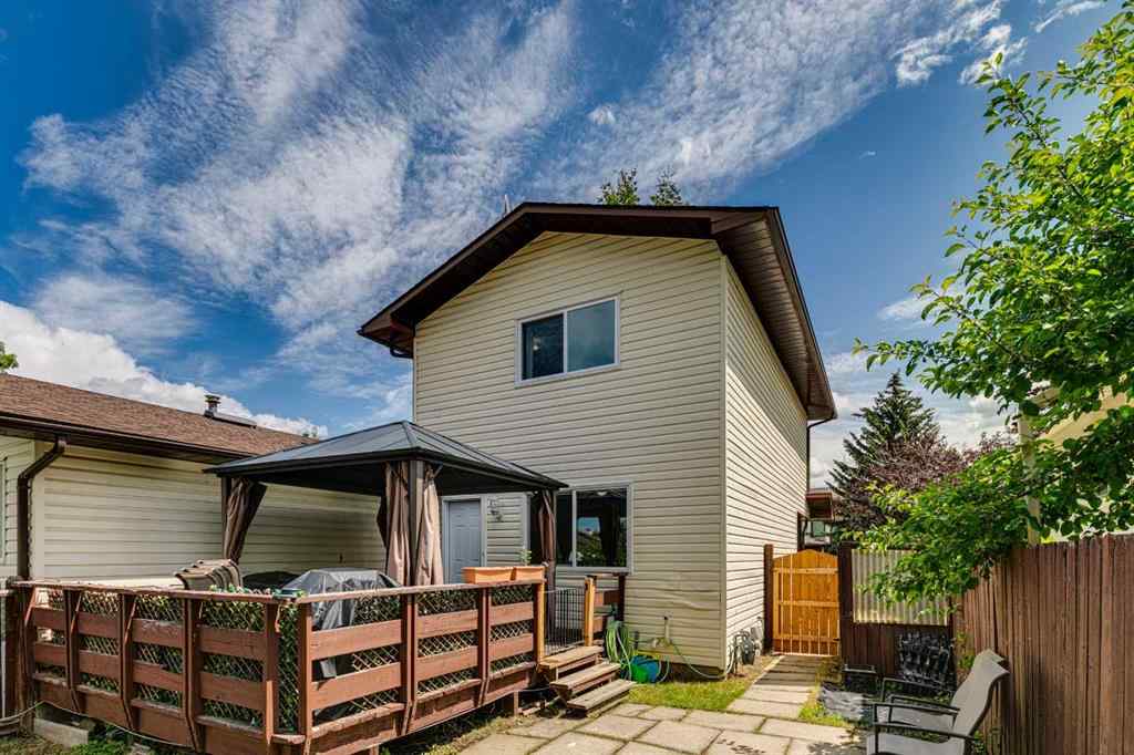 MLS® A2234845 - 85 Cedardale Crescent SW in Cedarbrae Calgary, Residential