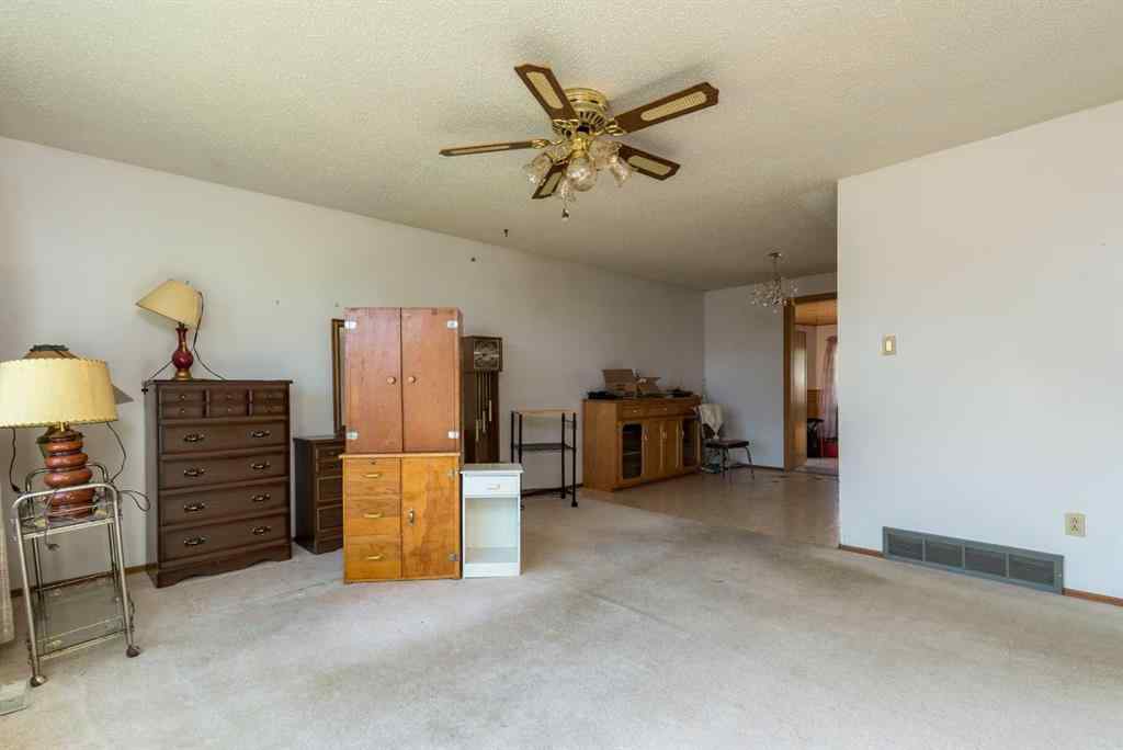 MLS® A2234852 - 5205 32 Street  in Steele Heights Lloydminster, Residential