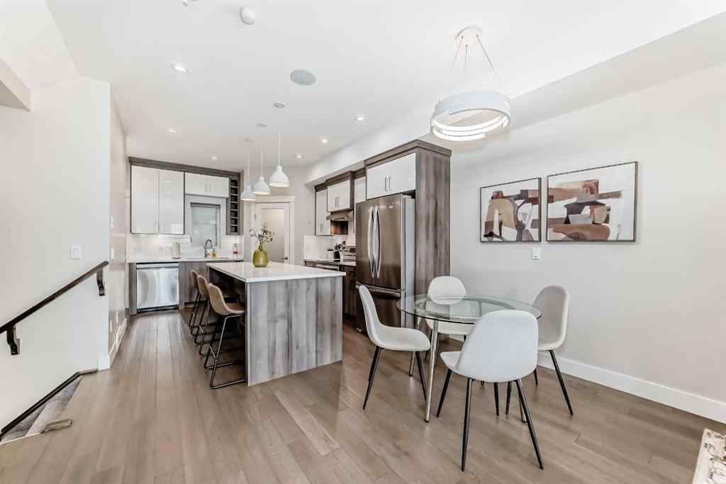 MLS® A2234866 - 301 5 Avenue NE in Crescent Heights Calgary, Multi-Family