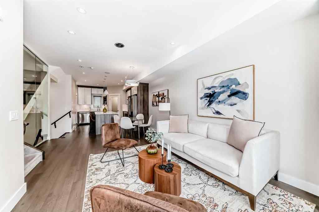 MLS® A2234866 - 301 5 Avenue NE in Crescent Heights Calgary, Multi-Family