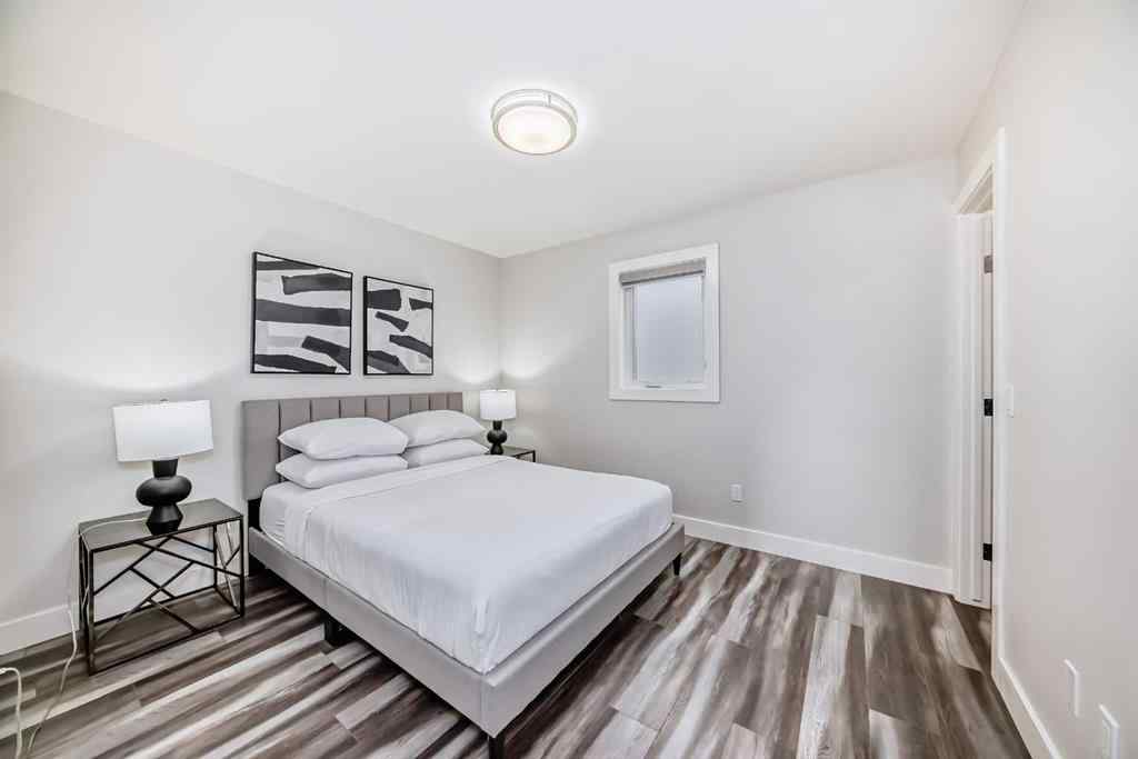MLS® A2234866 - 301 5 Avenue NE in Crescent Heights Calgary, Multi-Family