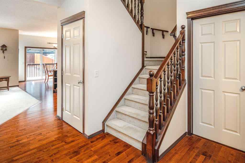 MLS® A2234877 - 109 St Moritz Place SW in Springbank Hill Calgary, Residential