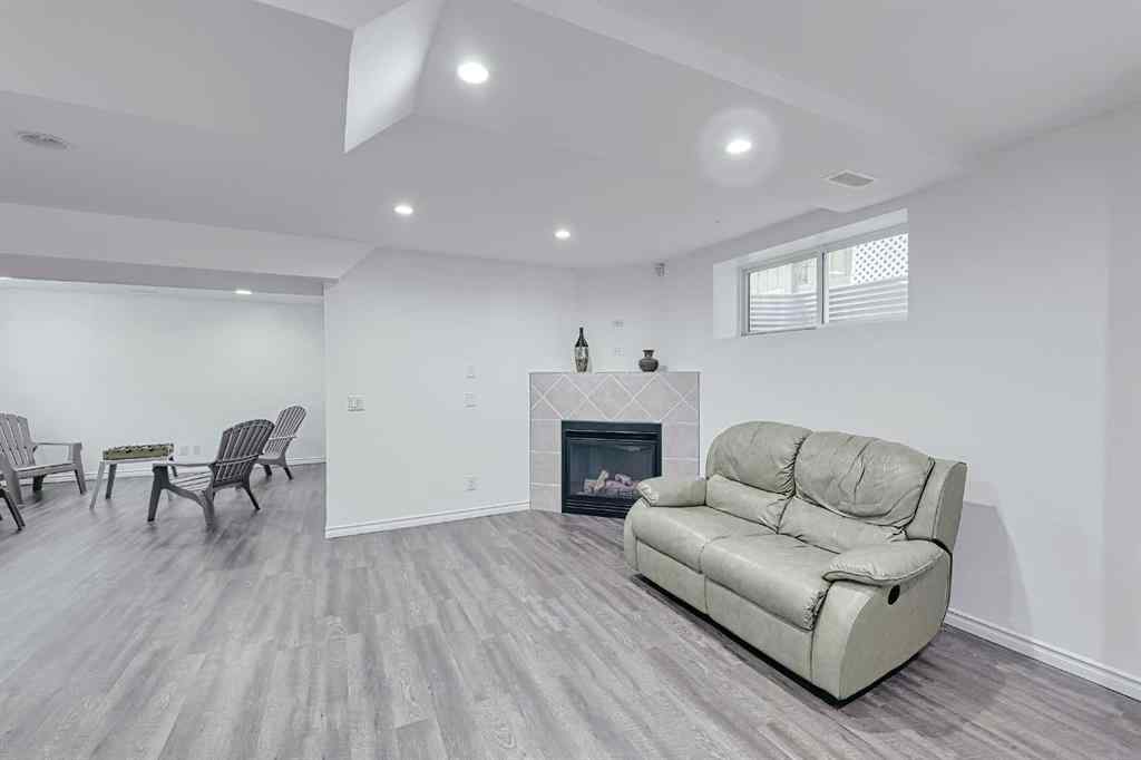 MLS® A2234890 - 275 Silverado Plains Close SW in Silverado Calgary, Residential