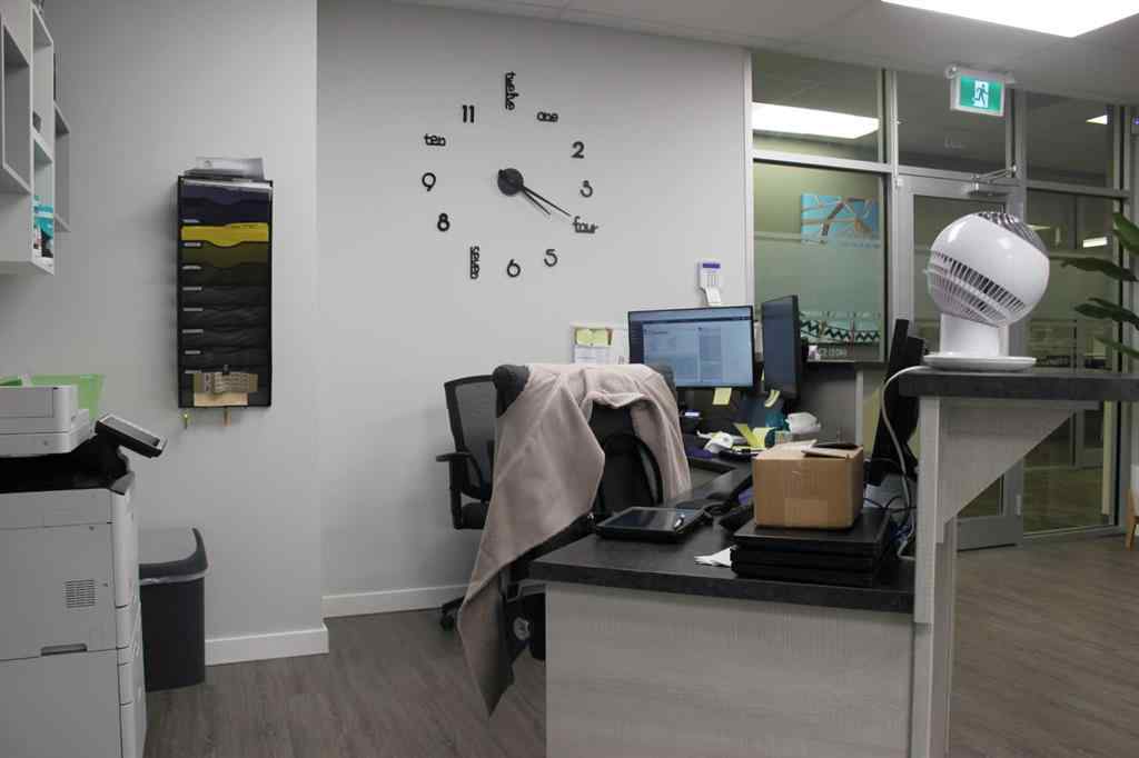 MLS® A2234894 - 2810 13 Avenue SE in Cottonwood Medicine Hat, Commercial