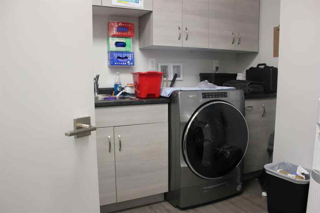 MLS® A2234894 - 2810 13 Avenue SE in Cottonwood Medicine Hat, Commercial