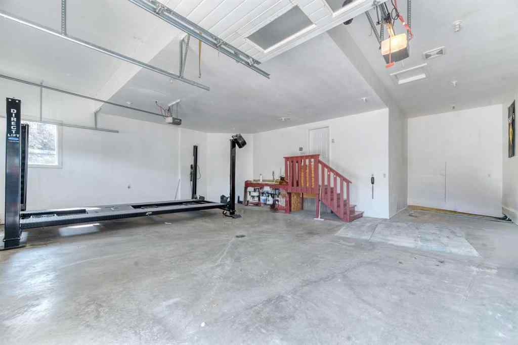 MLS® A2234898 - 341 Rainbow Falls Way  in Rainbow Falls Chestermere, Residential