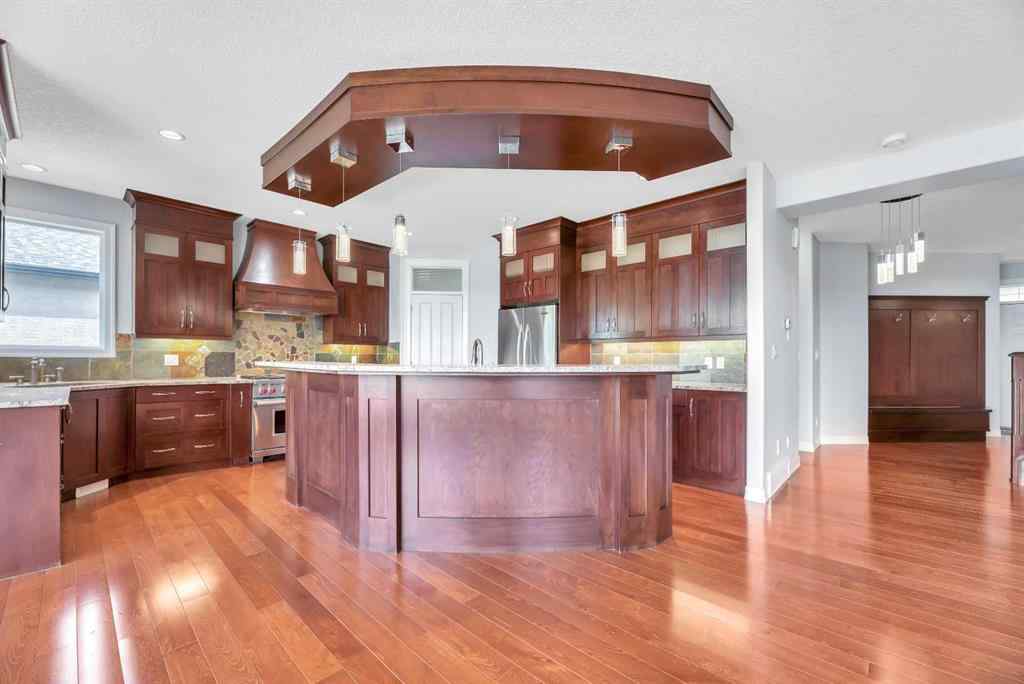MLS® A2234898 - 341 Rainbow Falls Way  in Rainbow Falls Chestermere, Residential