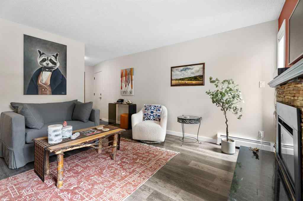 MLS® A2234908 - Unit #202 825 4 Street NE in Renfrew Calgary, Residential
