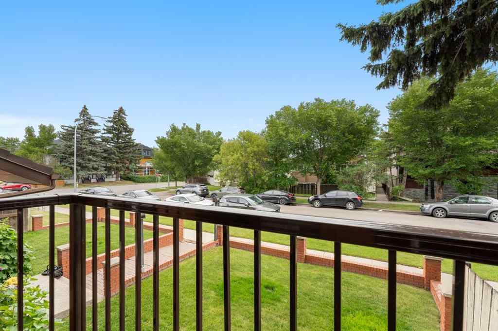 MLS® A2234908 - Unit #202 825 4 Street NE in Renfrew Calgary, Residential